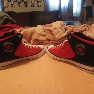 converse(chuck Taylor)